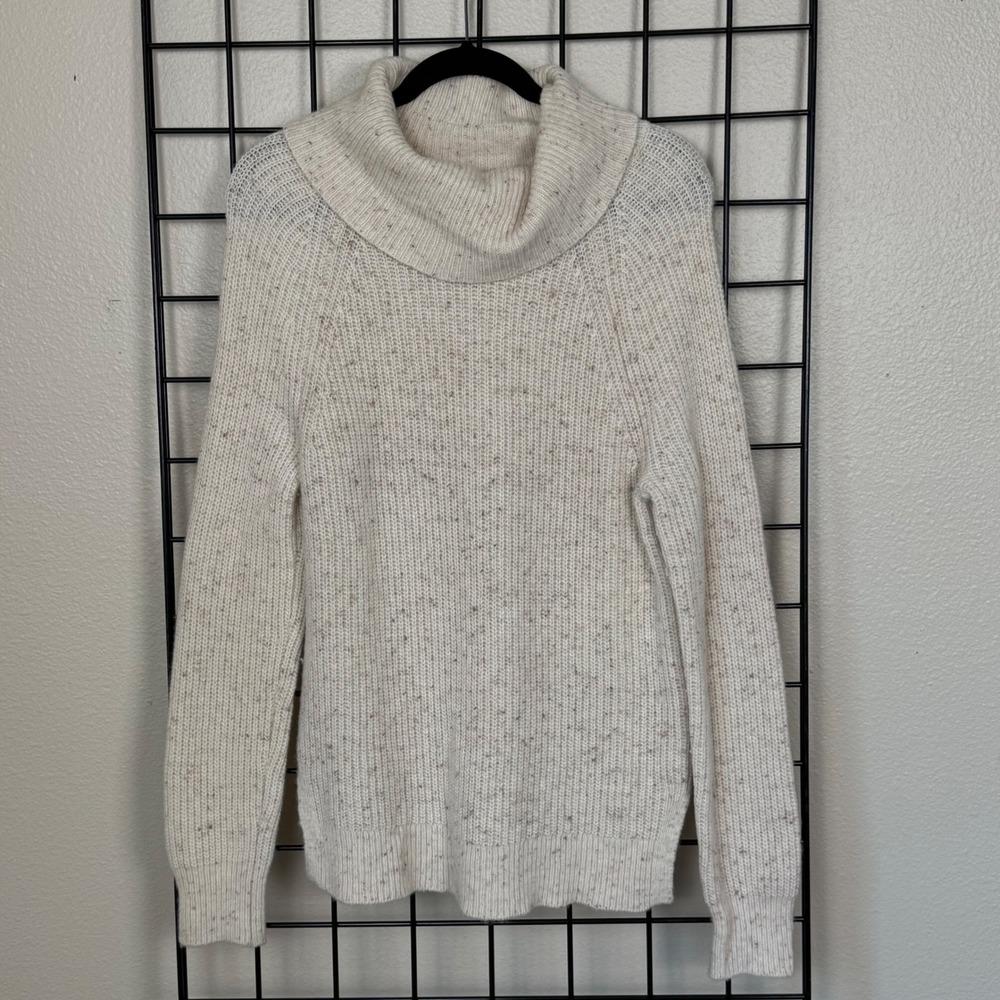 J.Crew Mercantile Donegal Turtleneck Sweater Womens M Cream Ribbed Lambswool